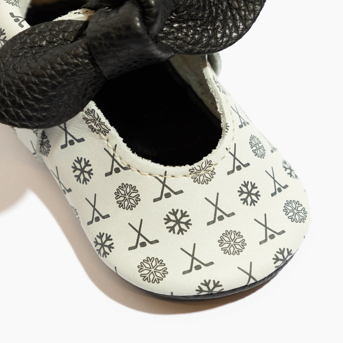 Power Play Knotted Bow Baby Shoe - Babies in Bloom