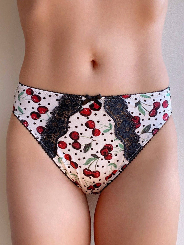 Cherry-print lace-trim panty with black scalloped sides and center bow