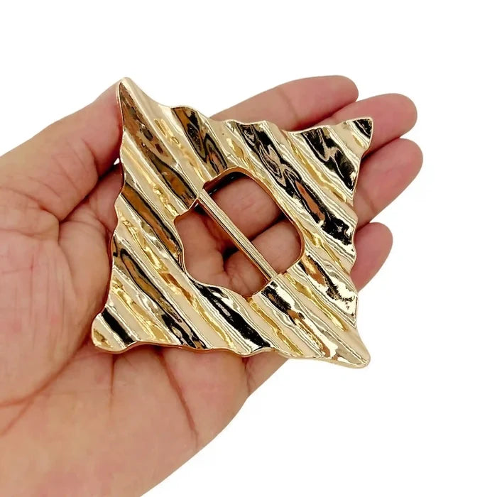 Rattan Texture Metal Buckle