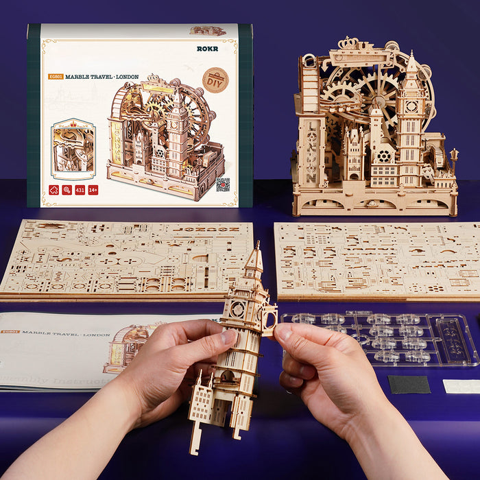 ROKR Marble Travel • London Wooden 3D wooden marble run, in-scene context EGB01