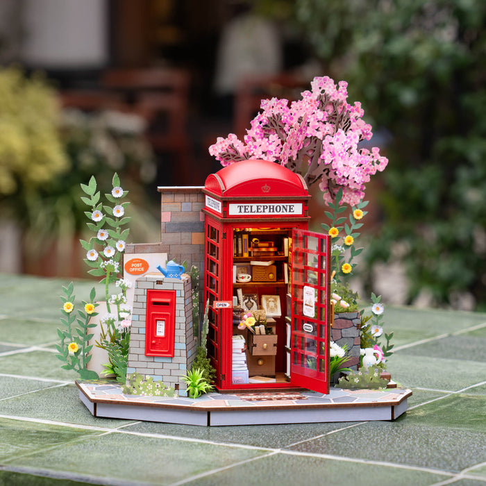 Rolife Blossom Book Booth 3D Wooden Puzzle TGS05 3D wooden puzzle model, top-down view of layout and arrangement