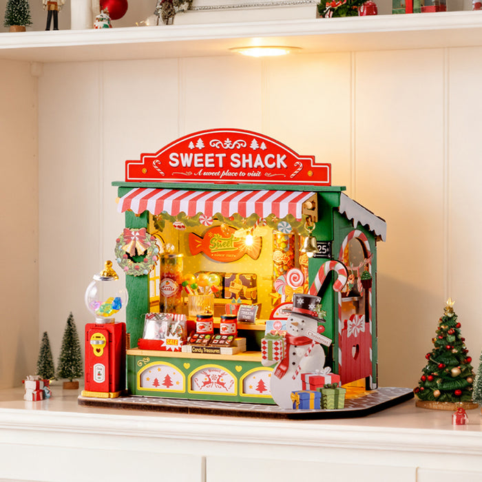 Rolife Christmas Candy Stand Miniature House DS043 3D wooden architecture model, top-down view of layout and arrangement