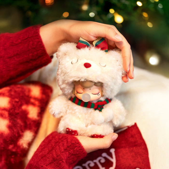 Rolife Nanci Christmas Bear Plush Pendant MN002 collectible figure, close-up of interior components and accessories