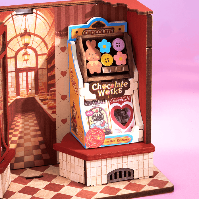 Rolife Sweet Chocolate Shop Miniature House DS046 DIY miniature house kit, top-down view of layout and arrangement