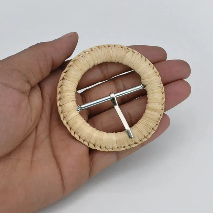 Ani Accessories round handcrafted straw buckle with metal pin 2.5 inch raffia buckle belts bags DIY decor