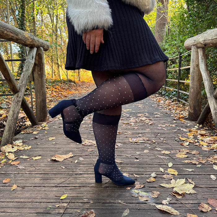 Snag Icons: Timeless Tights Patterns (3 Pairs)
