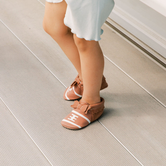 Touchdown II Bow Baby Shoe - Babies in Bloom