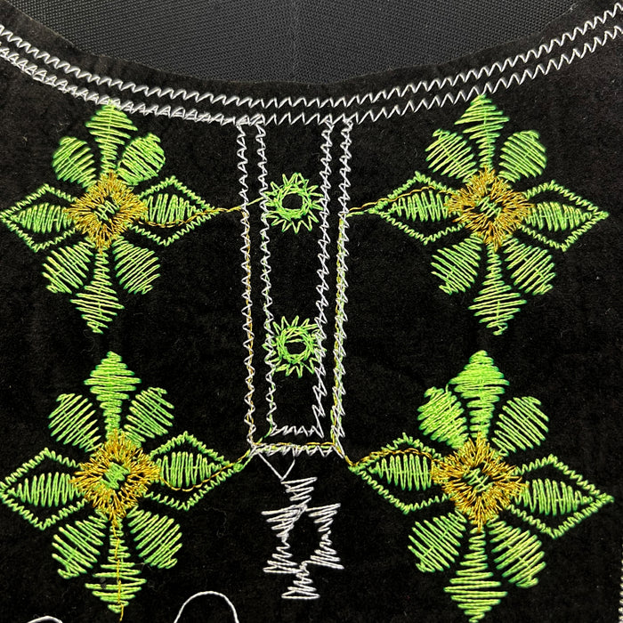 U-shaped neckline