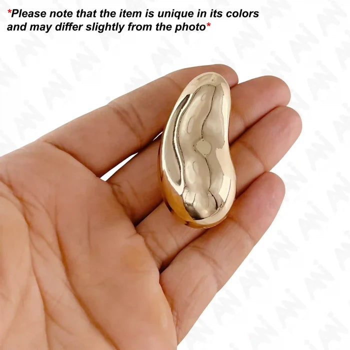 Ani Accessories Unique Bean  Design Metal Buckle hold on the hand to show the live size of the buckle with caution of product slightly differ from the image.
