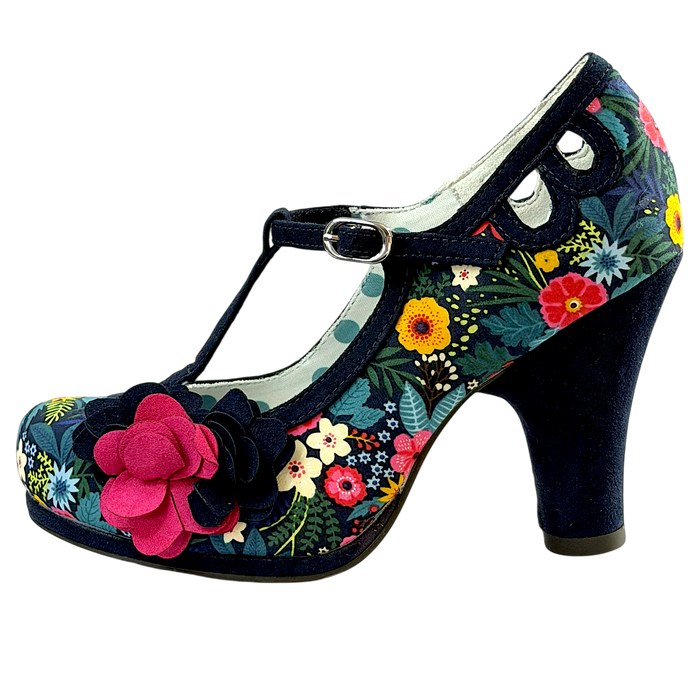 Valerie (Blue Botanics)