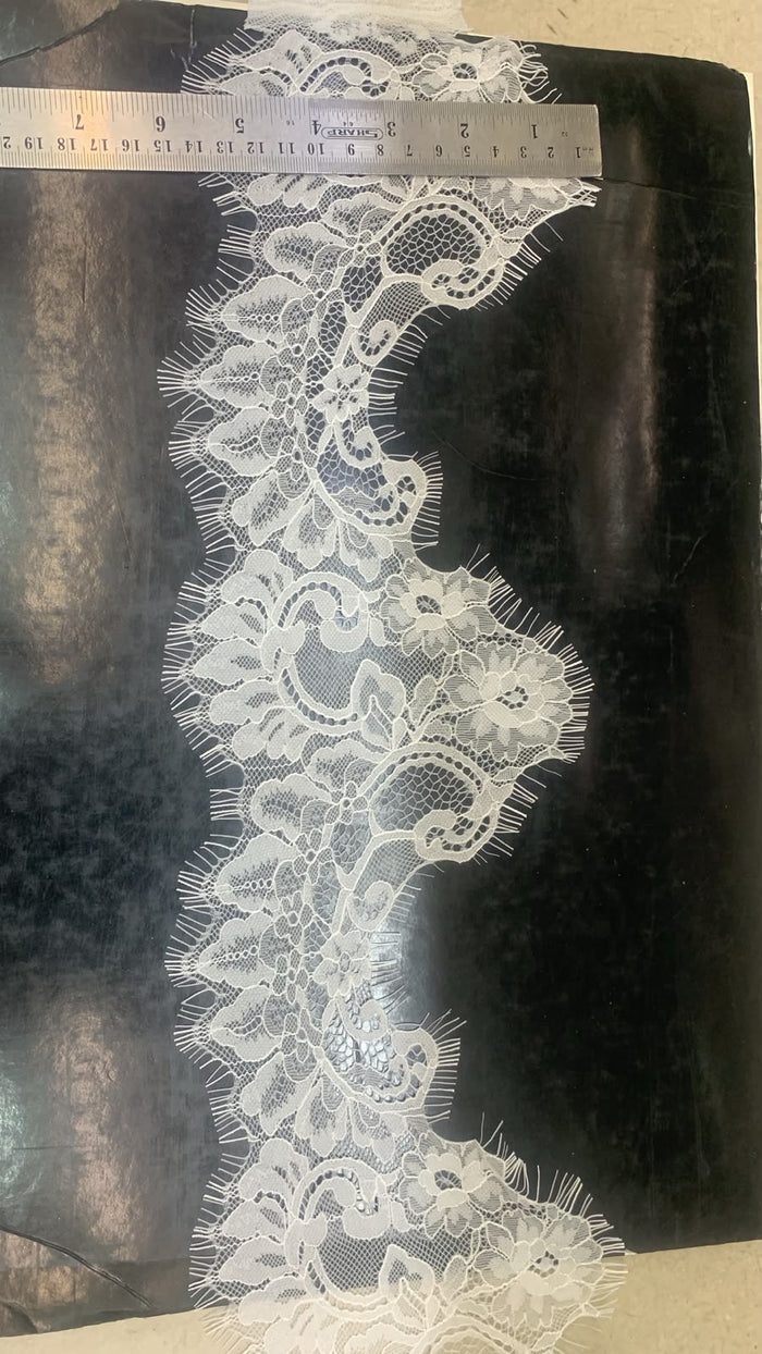 White Chantilly Eyelash Lace | 3 Meters