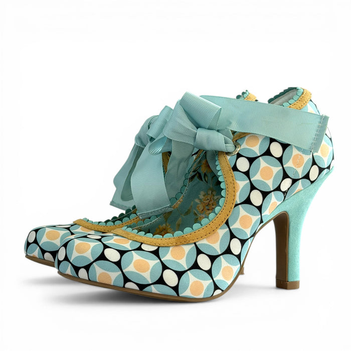 Willow (Aqua Geometric)