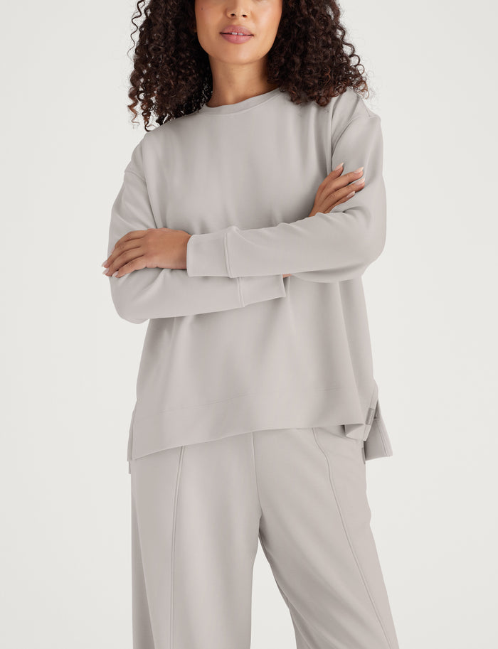 Women's Luxe Traveler Knit Long Sleeve Crew Neck::Ashes of Roses