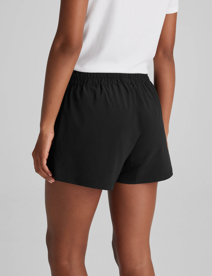 OLD::Women's Luxe Traveler Woven Short::Black