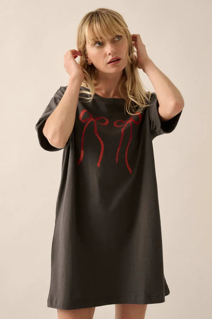 You Bow Girl Oversize Cuffed Graphic Tee - ShopPromesa